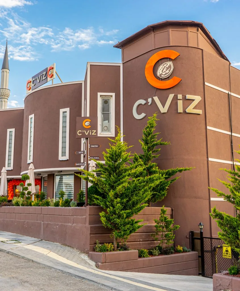 Mevcut Franchise sayfasındaki C’VİZ bina fotoğrafı